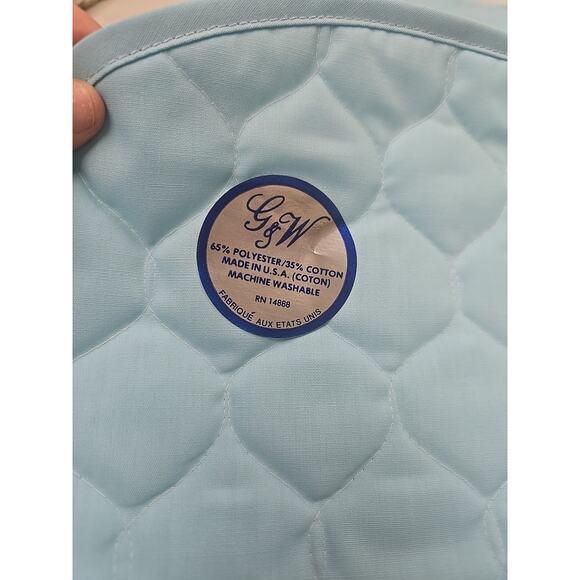 Set of 4 Vintage G & W Blue Oval Quilted Farmhouse Cottagecore Textile Placemats - Picture 3 of 3